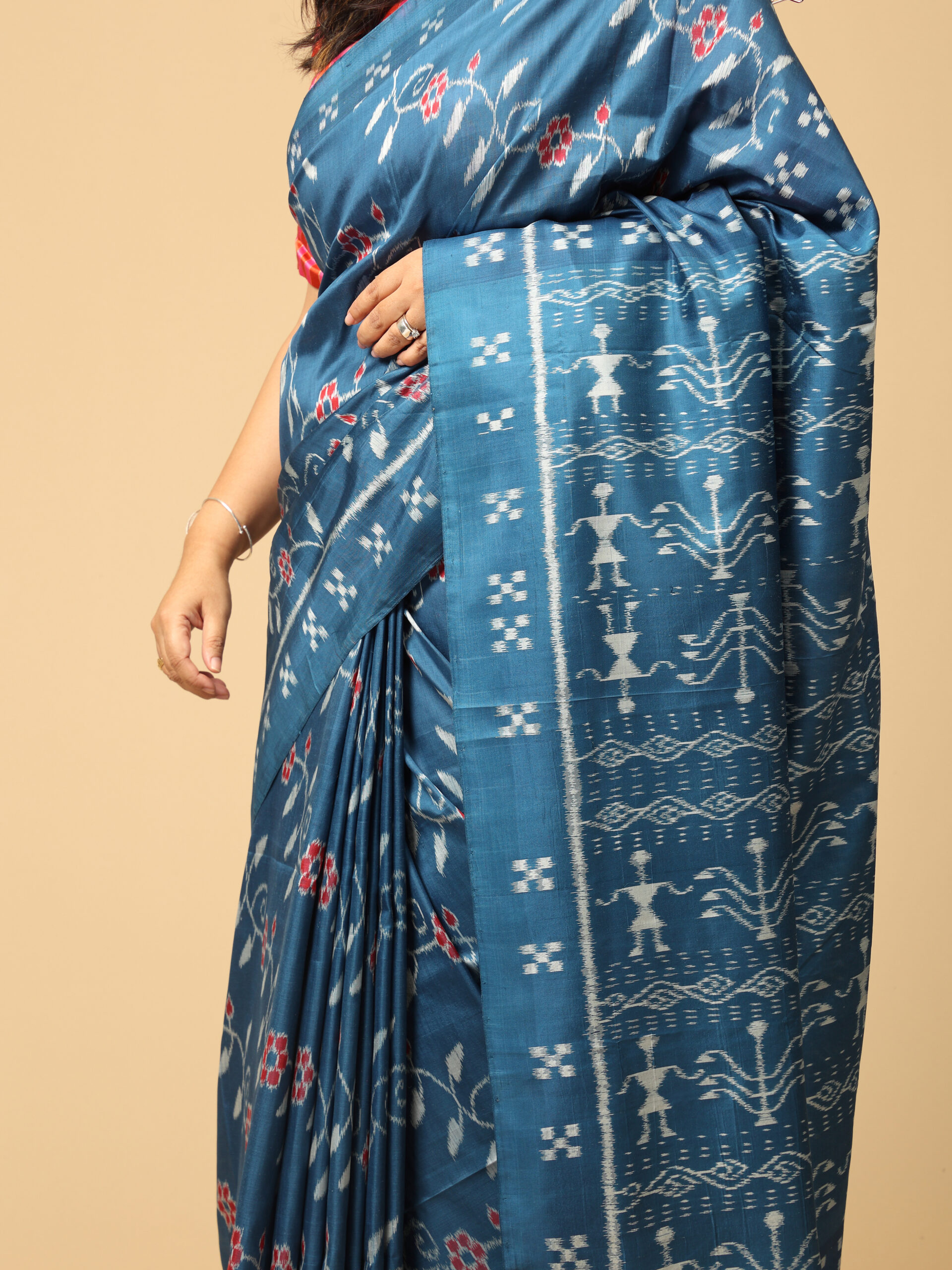 blue Maniabandha Silk Saree - Image 3