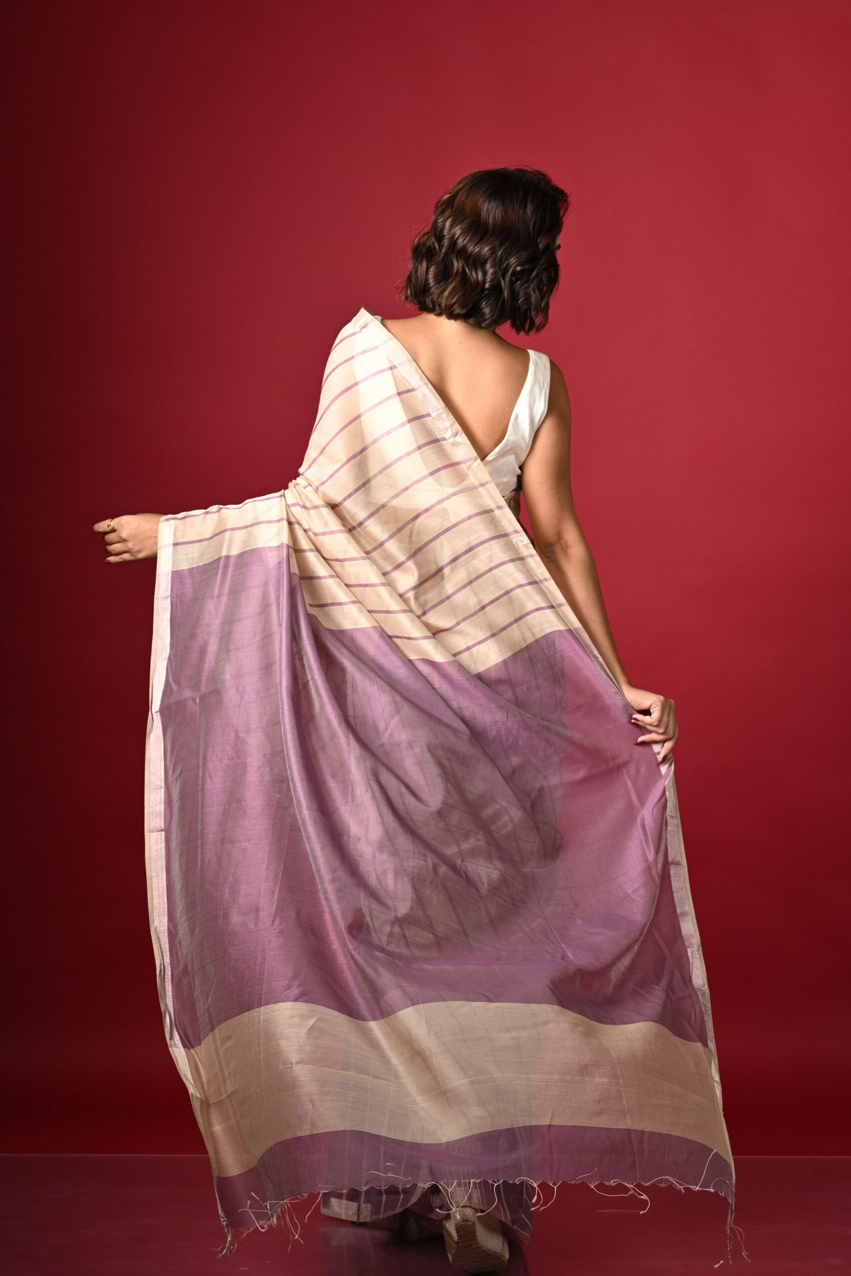 Handwoven Silk Cotton Maheshwari: Lilac - Image 8