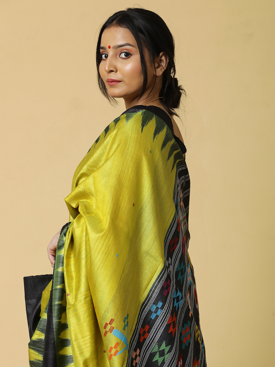 Olive Green with Dark Green Border Saree - Image 4