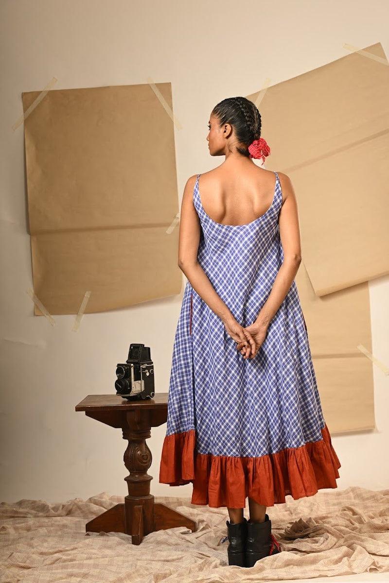 Prathaa Spaghetti cowl dress - Image 4