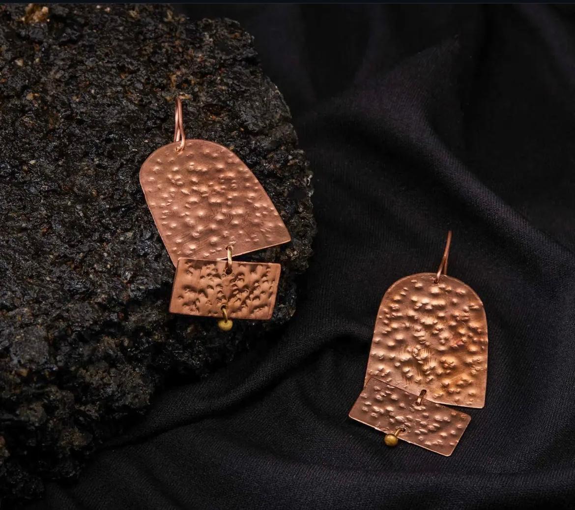 Mudleaf Copper dangler earrings